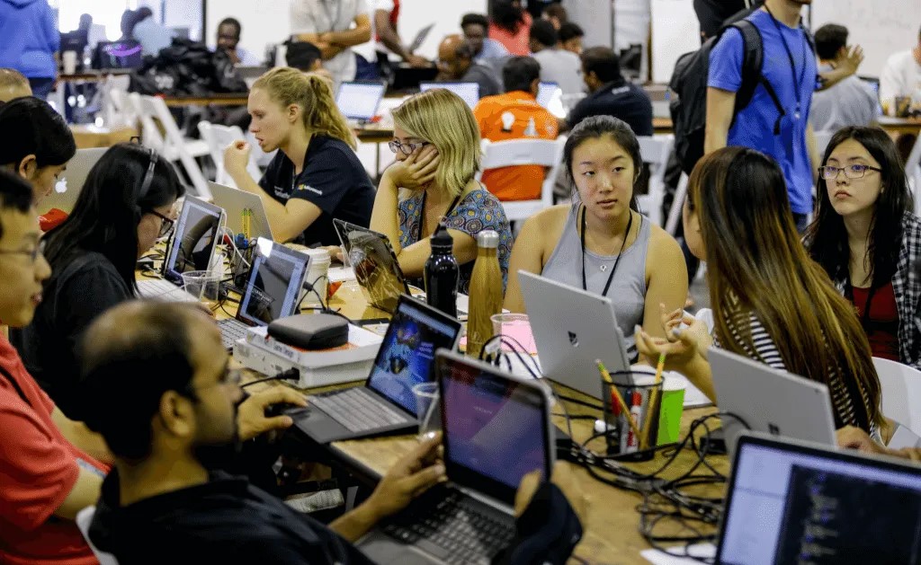 Hackathons là gì? Top các Hackathon hàng đầu hiện nay