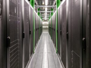 Chi Phí Thuê Không Gian Đặt Máy Chủ Server là bao nhiêu?