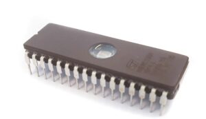 EPROM là gì? Ưu Nhược điểm và Ứng Dụng của EPROM