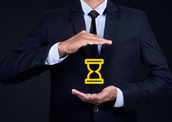Nên gửi vào khung giờ phù hợp để không gây khó chịu cho khách hàngNên gửi vào khung giờ phù hợp để không gây khó chịu cho khách hàng